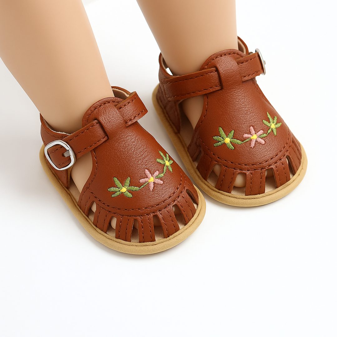 TinyPetals – Comfort & Style – Baby Sandals with Floral Embroidery