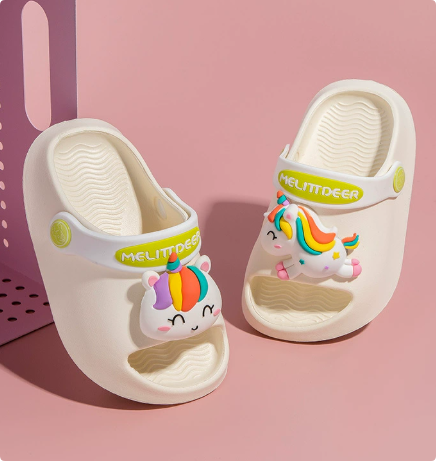 Mini Fashion – Cheerful & Safe - Polka Beach Slippers