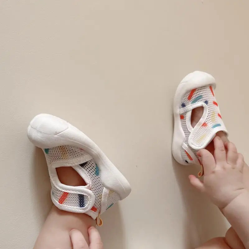 Puddle Play Pals™ – Enkel passform – Barnesandaler