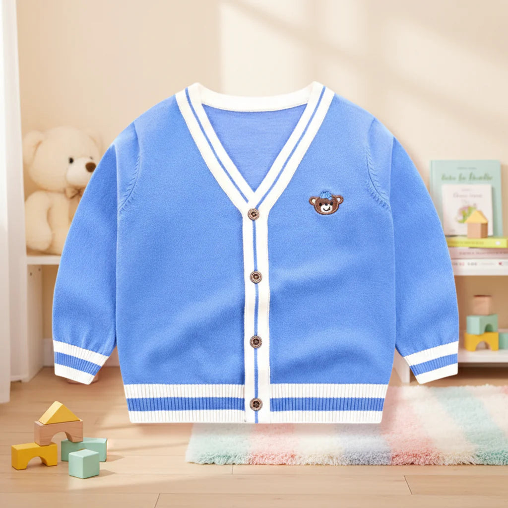 CozziWear – Warm & Trendy – Knitted Cardigan with Bears