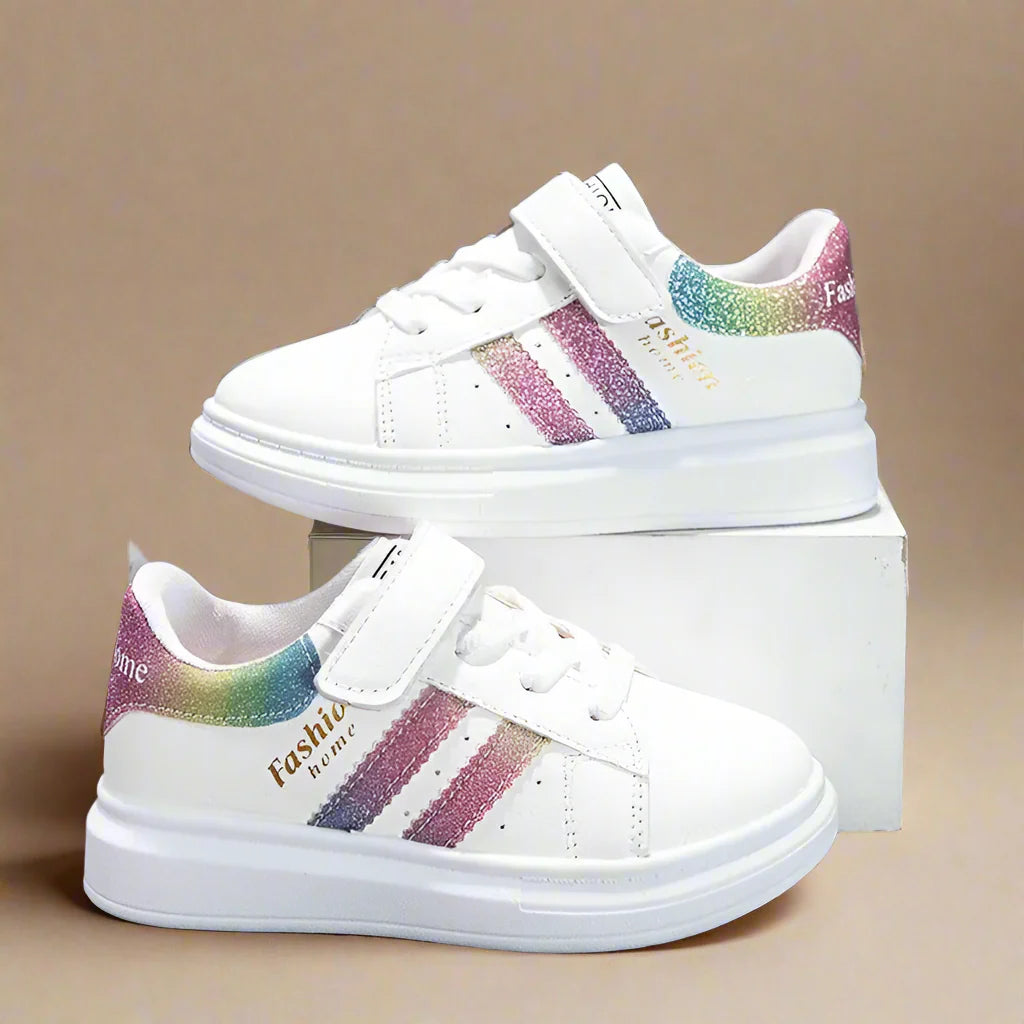 UrbanFlex – Cool & Comfortable – White Sneakers