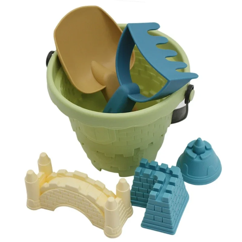 Beach Bucket Set™ – Sensory Summer Game - Beach bucket with accessories