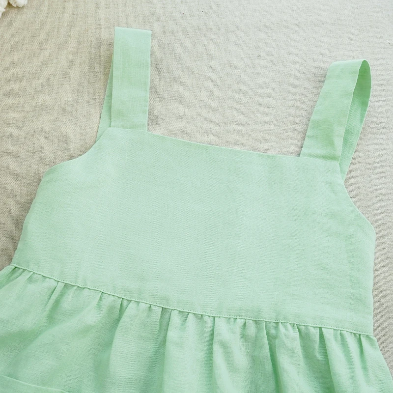 BloomGrace – Cute & Comfortable – Children's Dress with Bow & Adjustable Shoulder Straps