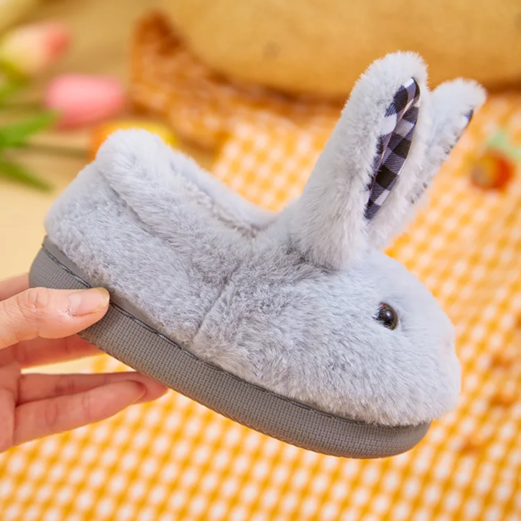 BunnyToes – Soft & Warm – Plush Rabbit Slippers