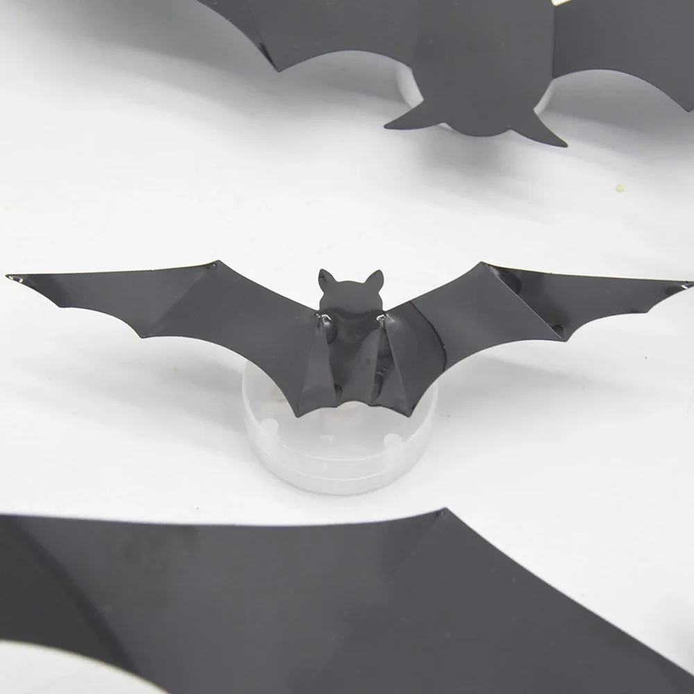 SpookyGlow – Spooky & Atmospheric – Halloween Bat LED Wall Decoration