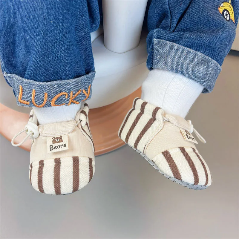 TinyToes – Soft & Warm – Baby's First Shoes with a Striped Design