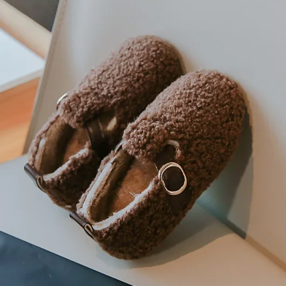 WarmSteps – Comfortable & Cozy – Plush Winter Shoes for Kids