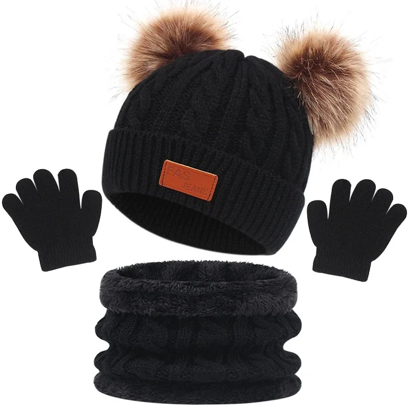 CozyPom – Warm & Soft - Winter Set with Hat, Scarf, and Gloves