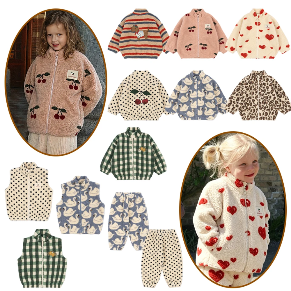 WarmHug – Comfortable & Trendy – Kids' Fleece Jacket with Playful Prints