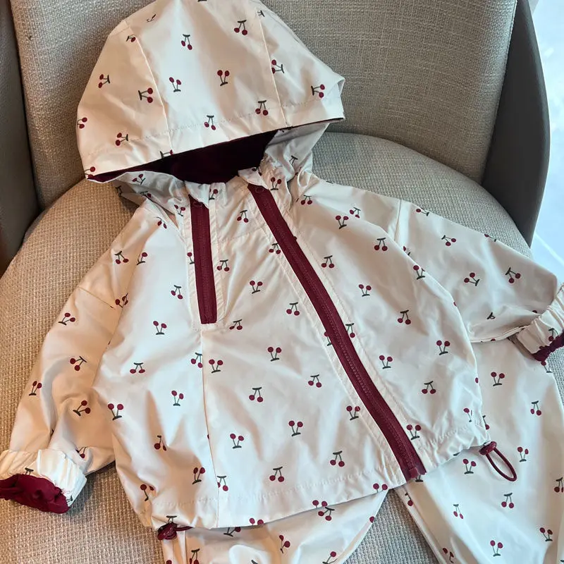 SoftBreeze – Windproof & Comfortable – Children's 2-Piece Jacket and Pants Set