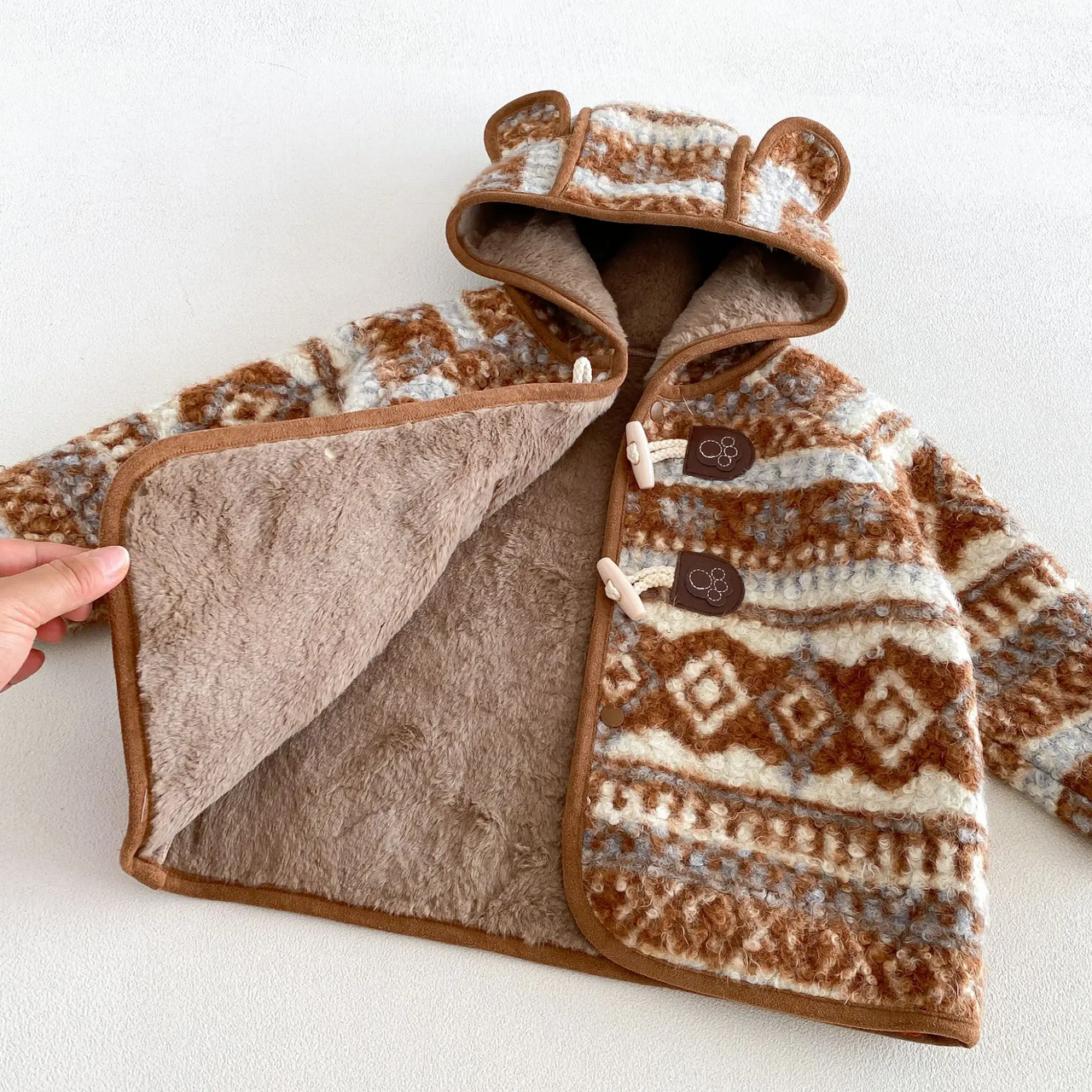 LittleWarm – Cozy & Stylish – Winter Coat with Fair Isle Pattern