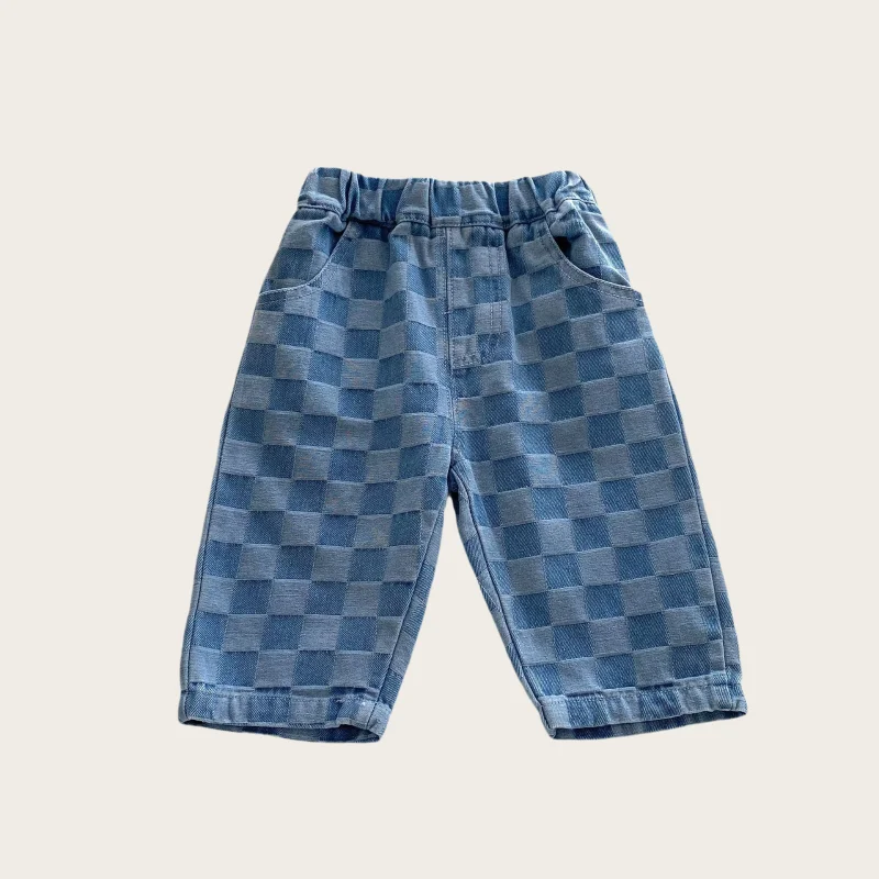 DenimCheck – Comfortable & Trendy – Kids' Pants with a Checkered Pattern