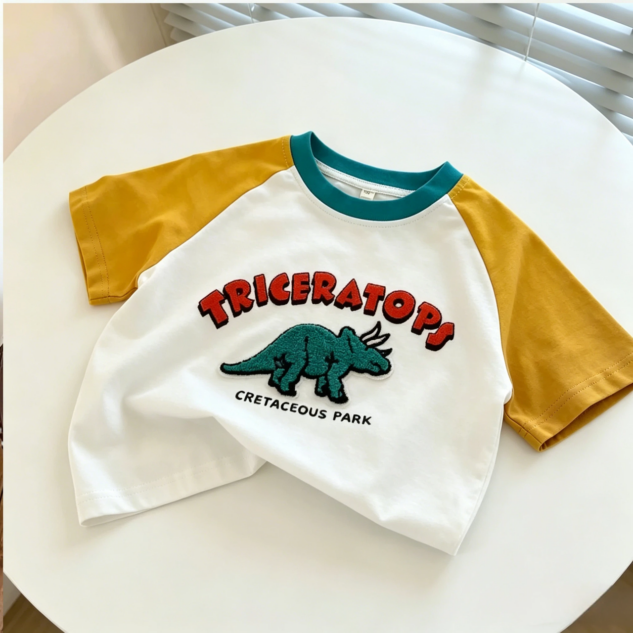 StreetBoy – Cool & Comfortable – Kids' T-Shirt with Raglan Sleeves and Print