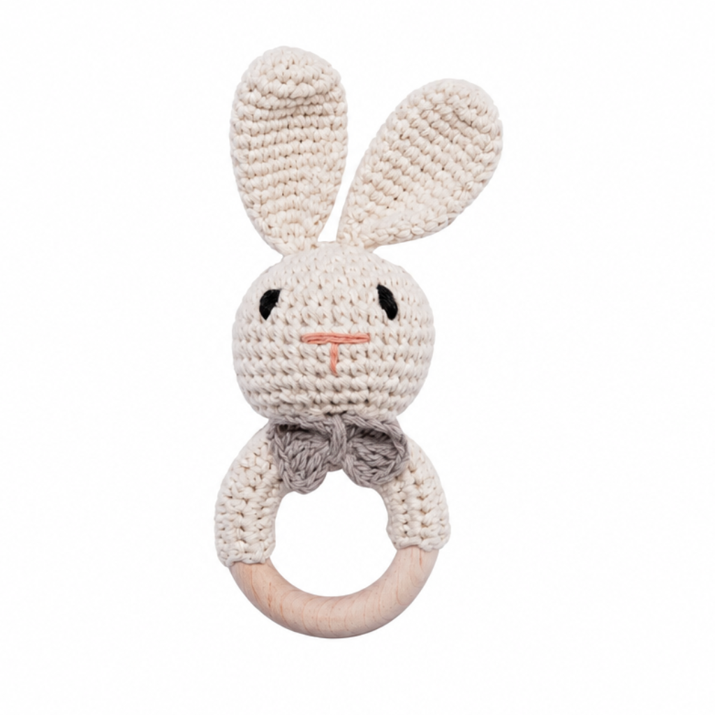 CuddleRattle – Soft & Playful – Crocheted Baby Rattle with Wooden Ring