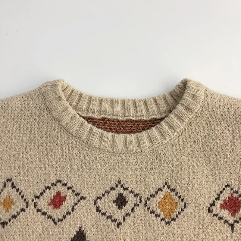 LittleRetro – Warm & Stylish – Knitted Children's Sweater with Diamond Pattern