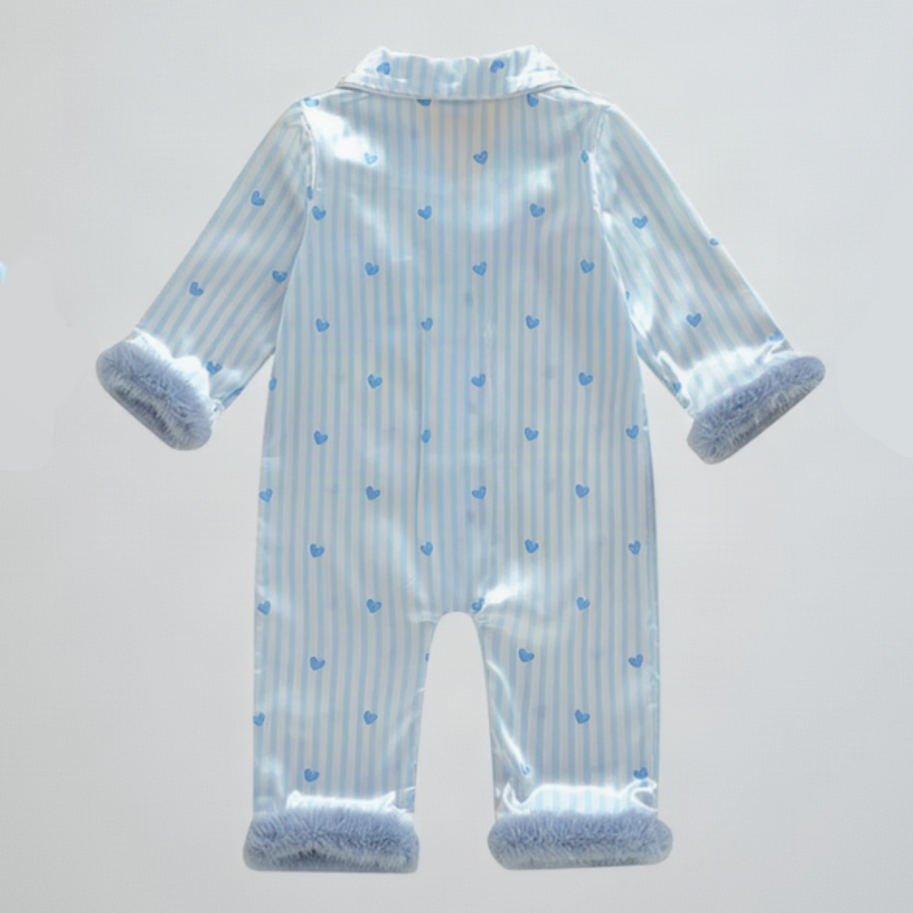 TinyLove – Soft & Warm – Baby Jumpsuit with Heart Print and Plush Details