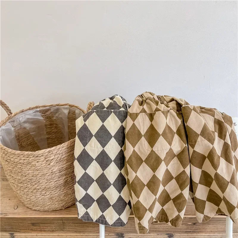 RetroBloom – Comfortable & Playful – Kids' Pants with an Argyle Pattern