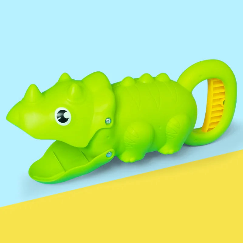 SandGrabber™ - Adventure in the Sand - Animal sand grabber