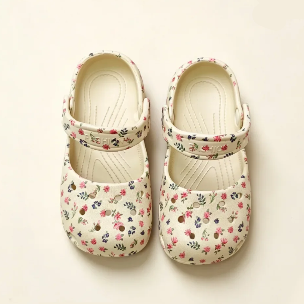 FlowerFeet – Elegant & Comfortable – Floral Sandals