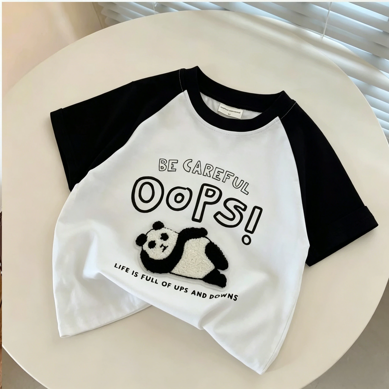 StreetBoy – Cool & Comfortable – Kids' T-Shirt with Raglan Sleeves and Print