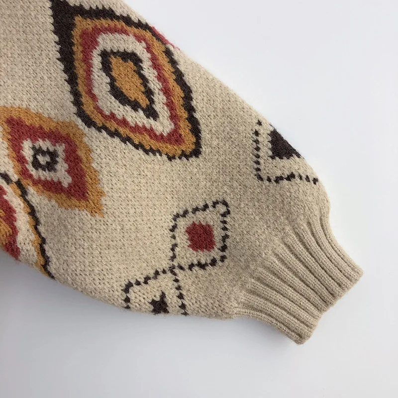 LittleRetro – Warm & Stylish – Knitted Children's Sweater with Diamond Pattern