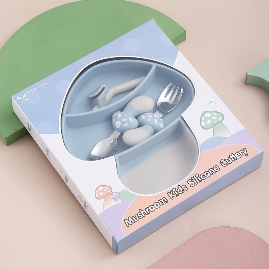 MiniMeal – Safe & Non-Slip – Silicone Toddler Plate Set with Cutlery