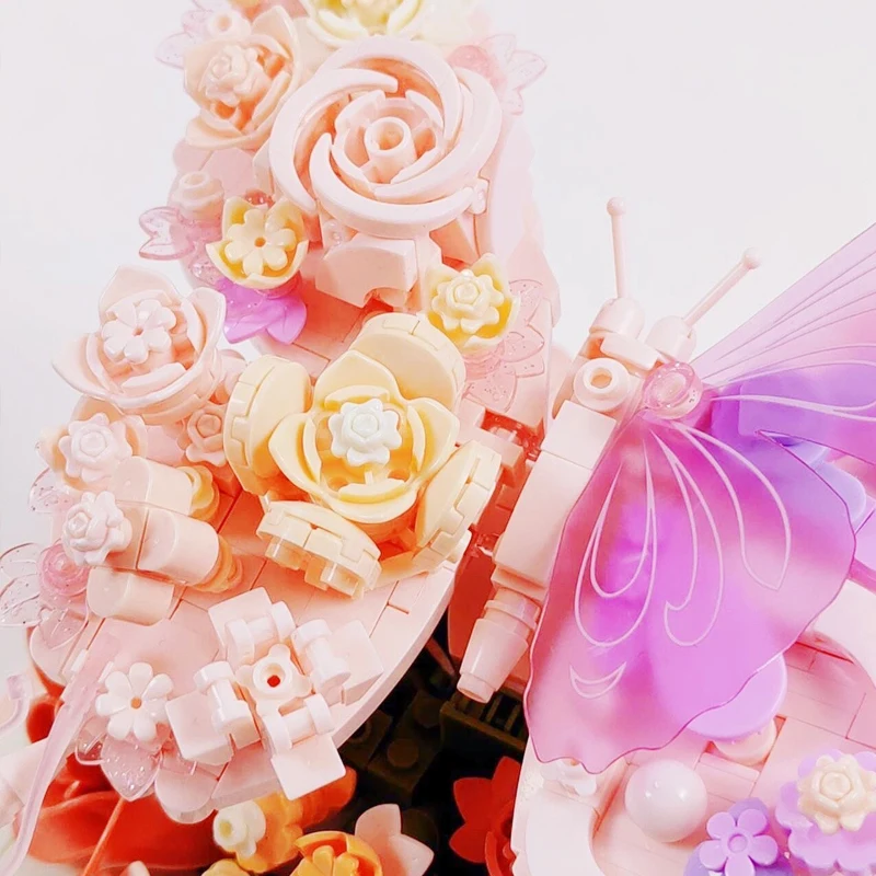 BloomBook – Romantic & Creative – 3D Flower Book with Roses and Butterflies