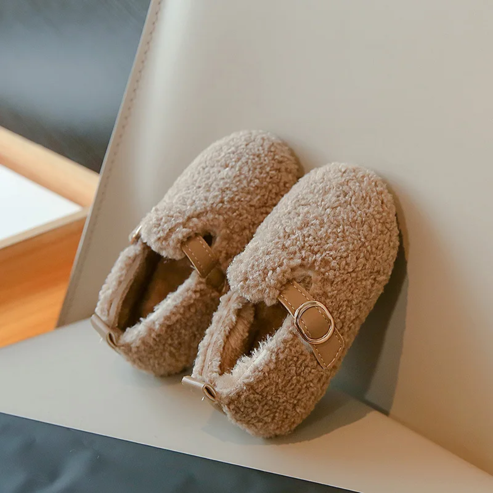 WarmSteps – Comfortable & Cozy – Plush Winter Shoes for Kids