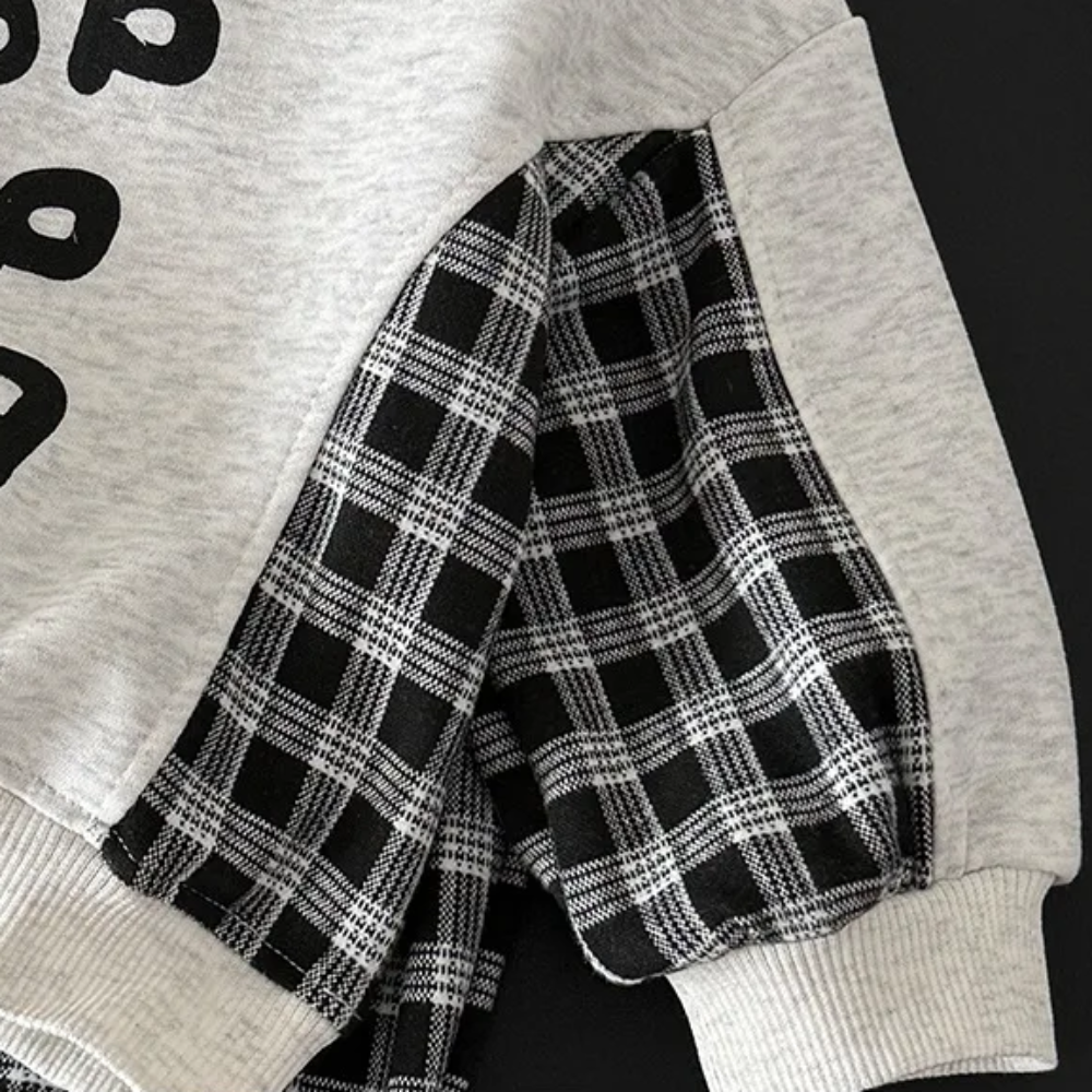 MiniBuddy – Soft & Practical – Children's Long-Sleeve Sweater Set