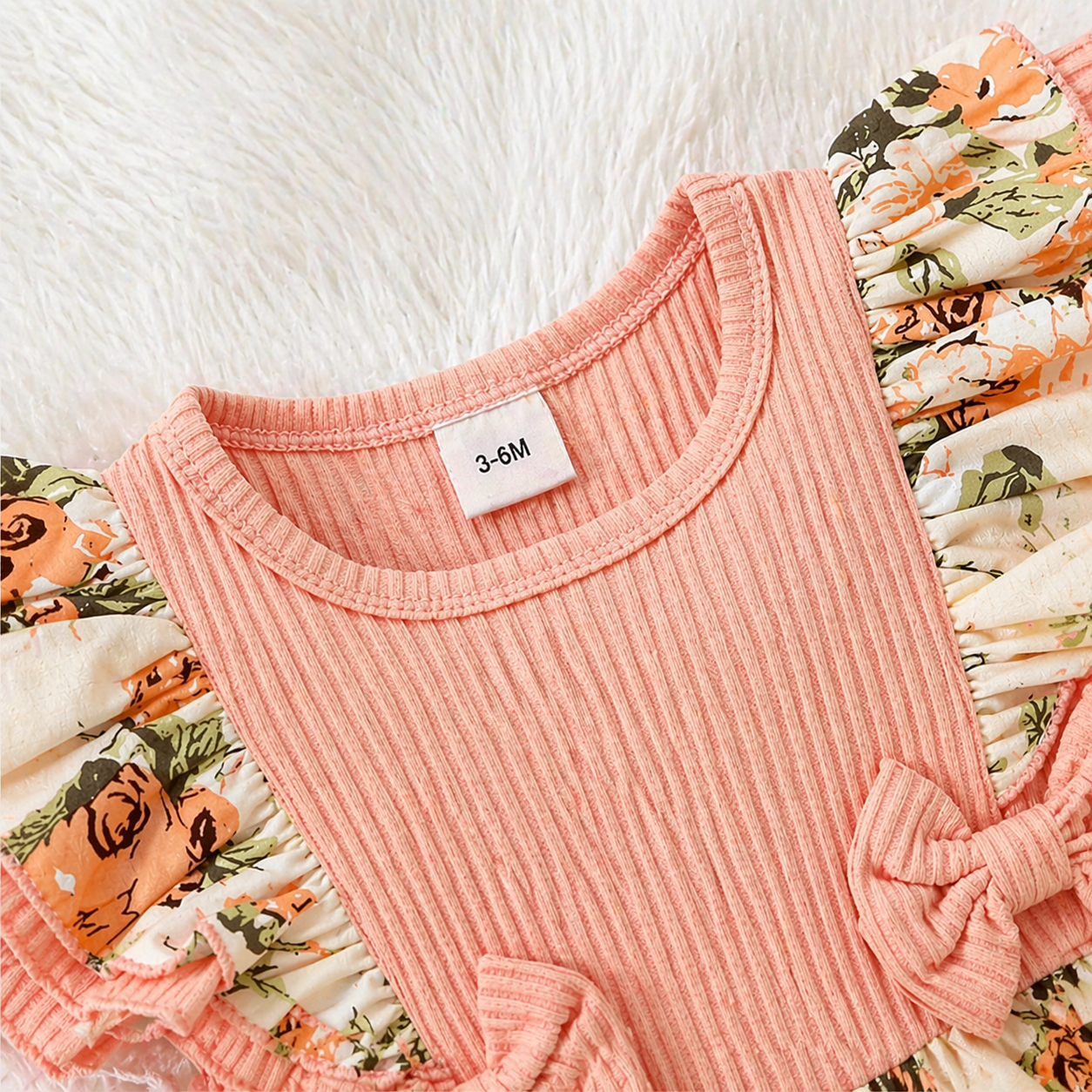 Mini Fashion™ - Soft around the skin - Girls Romper Suit