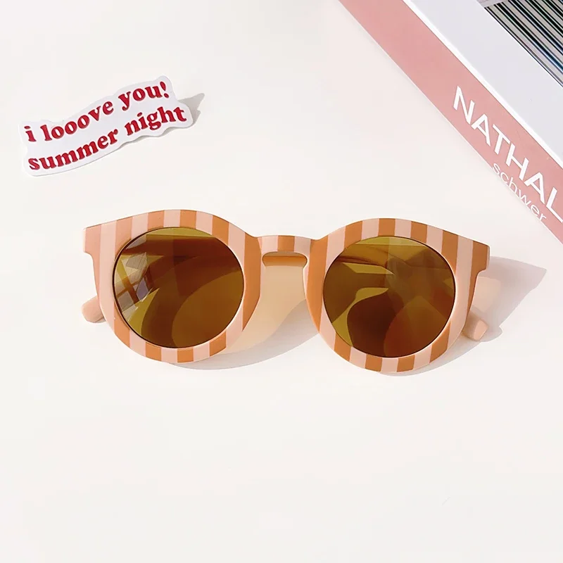 Colorful Kids Sun Shades – UV Protection & Style – Kids' Sunglasses