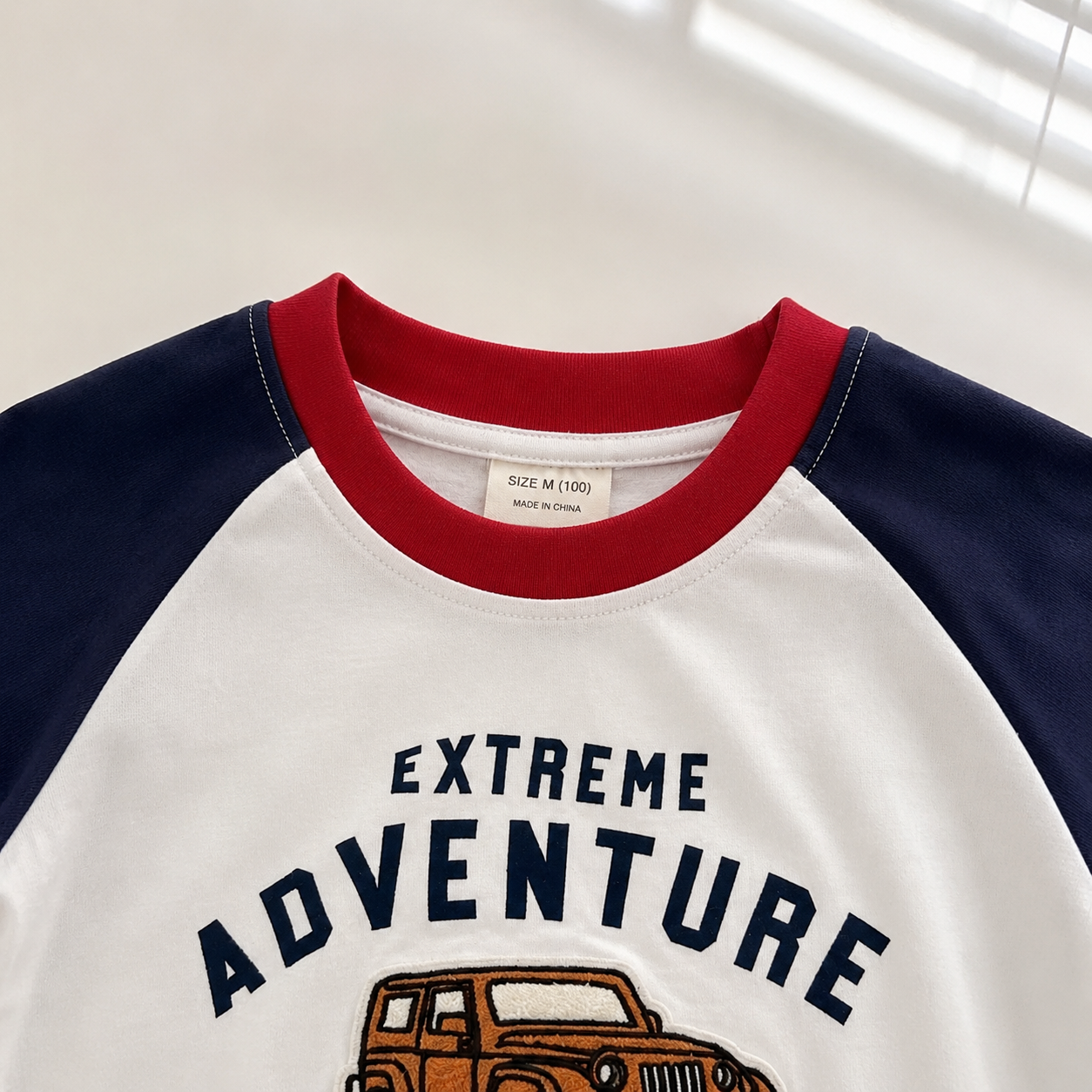 StreetBoy – Cool & Comfortable – Kids' T-Shirt with Raglan Sleeves and Print