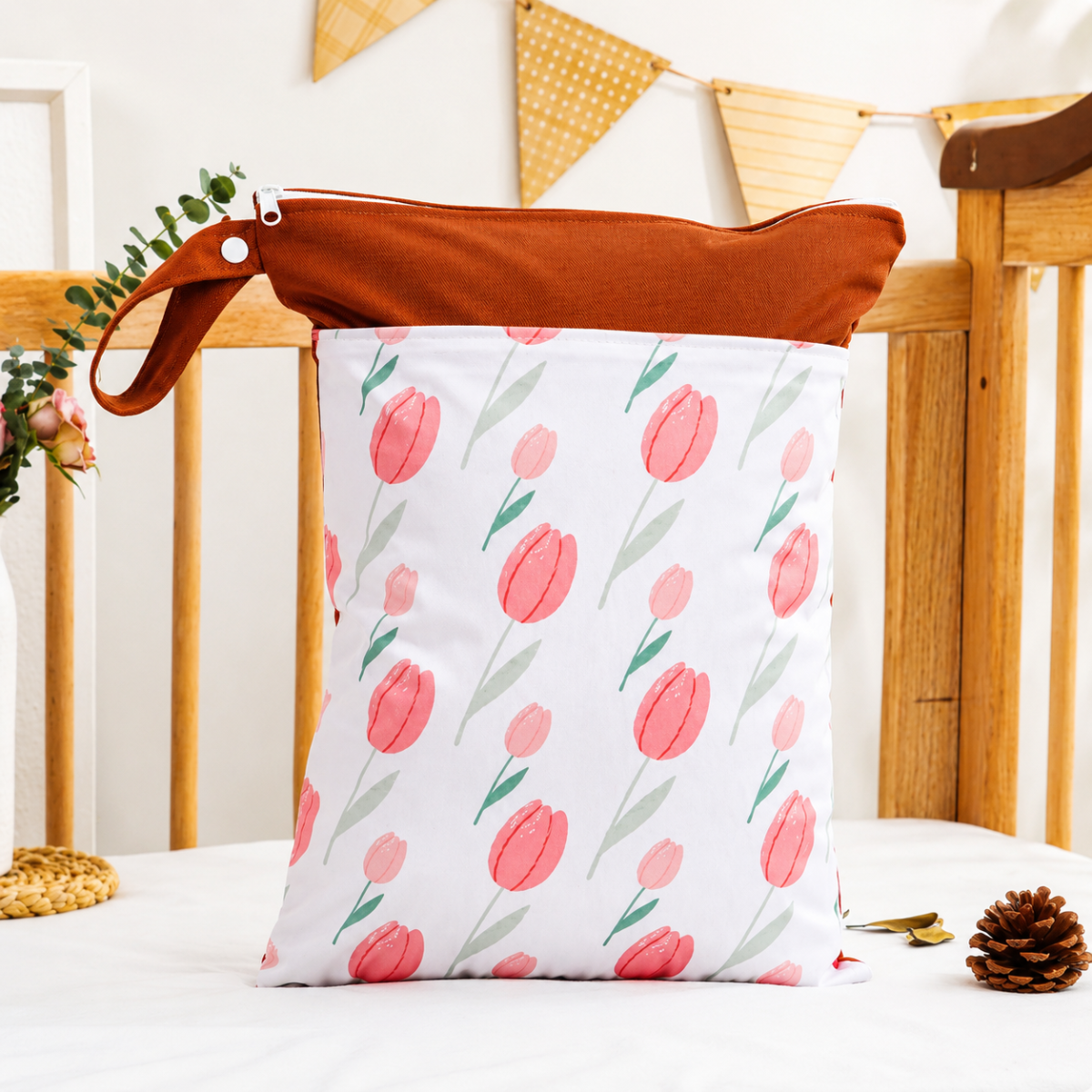 LittleBloom – Always Dry & Fresh – Reusable Waterproof Diaper Bag