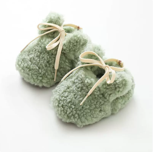 SnuggleBunny – Warm & Safe – Non-Slip Bunny Slippers