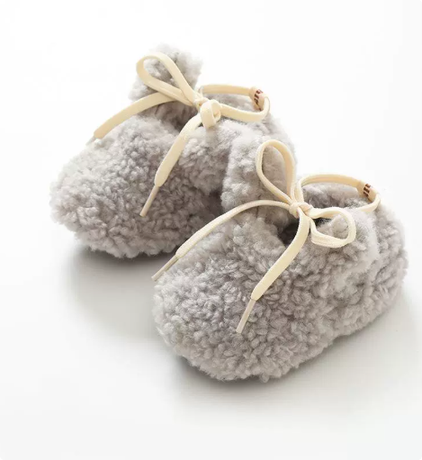 SnuggleBunny – Warm & Safe – Non-Slip Bunny Slippers