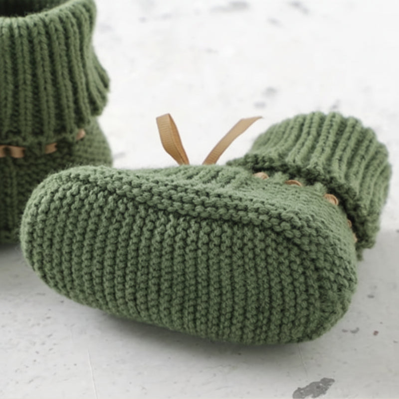 Booties & Mittens – Soft & Warm – Gloves and Booties Set