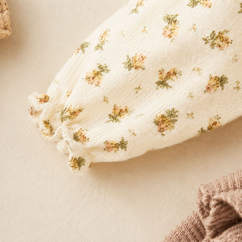 SweetPea – Baby Girl Outfit with Ruffles and a Floral Print