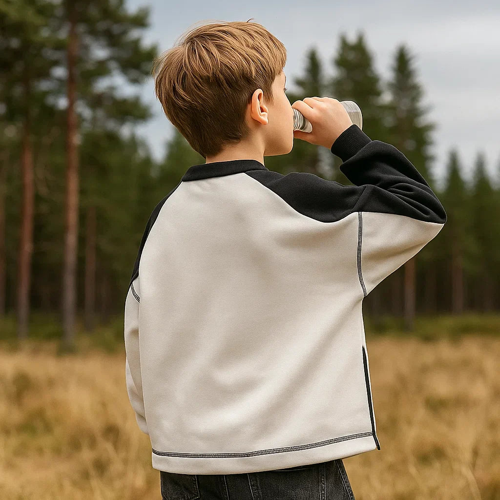 MiniFashion – Playful & Classic – Cotton Sweater