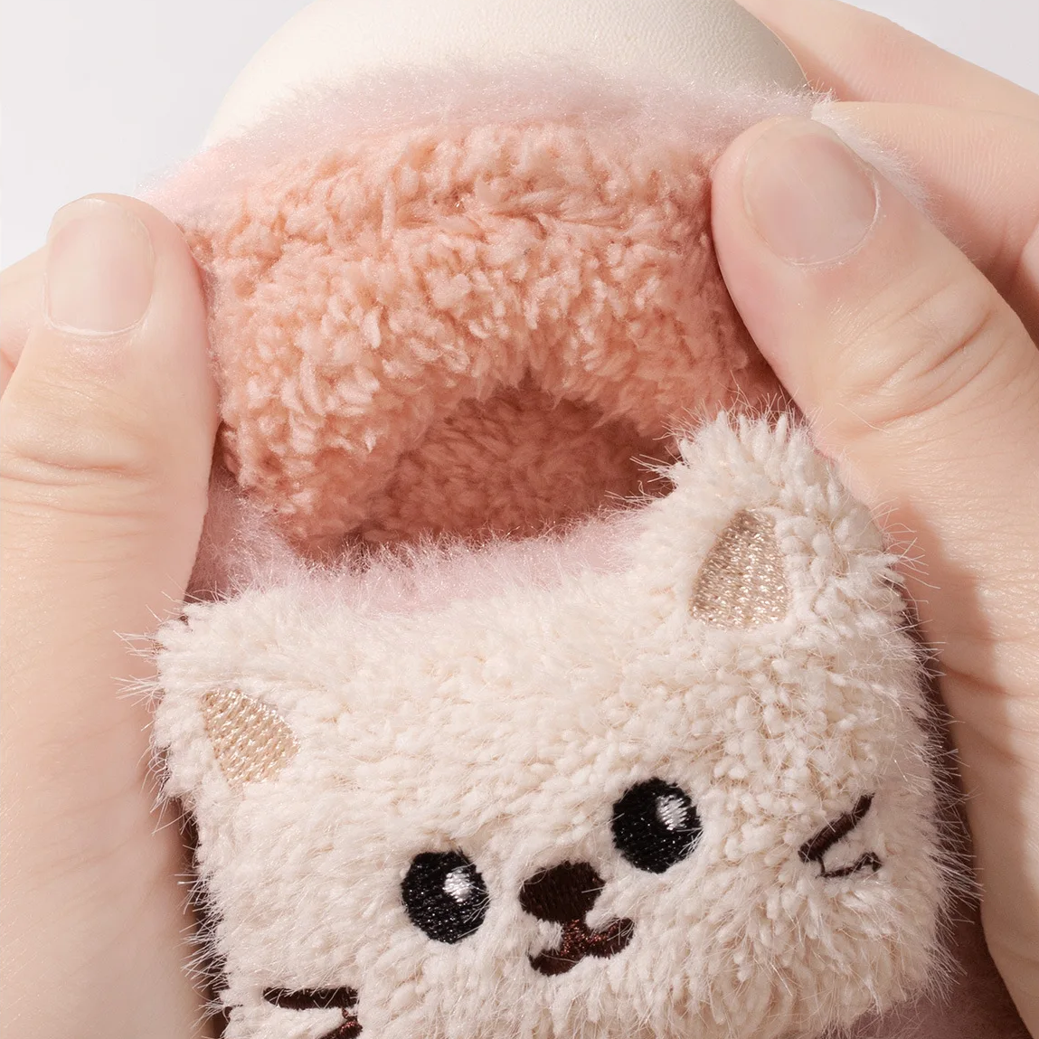 SnuggleKitty – Warmth & Safety – Children's Cat Slippers