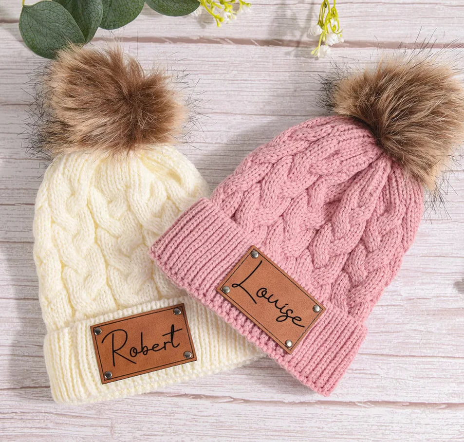 Mini Fashion™ - Own font - Hat with pompon