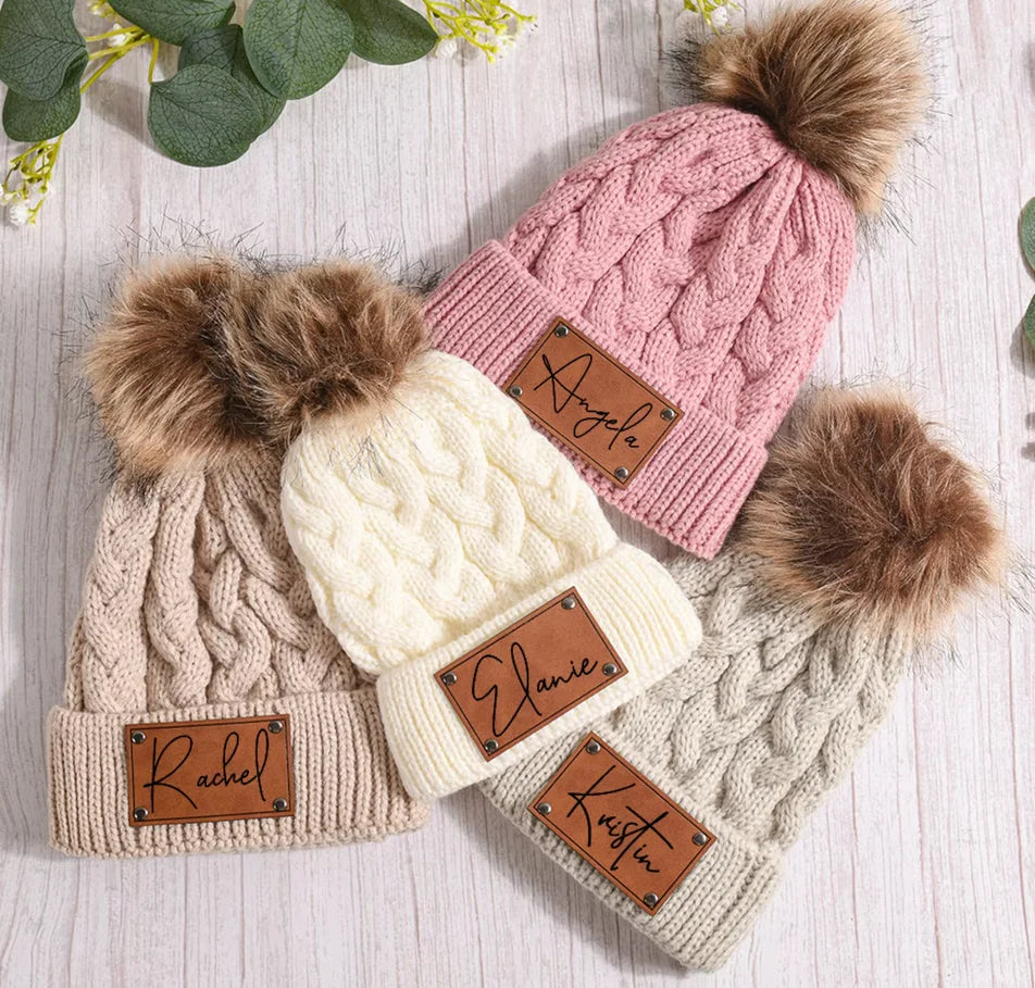 Mini Fashion™ - Own font - Hat with pompon