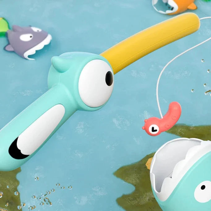 Splash & Catch™ - Fishing & Splashing - Fishing rod set in bath