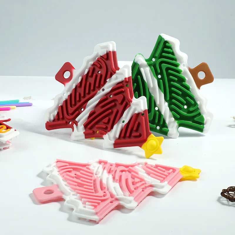 Xmas Tree Fidget Toy™ - Compact, Christmassy & Fun - Silicone Fidget Christmas Tree