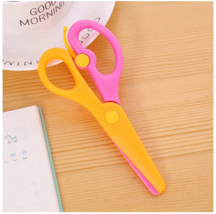 Minions Scissors™ - Suitable For Children - Safe Scissors