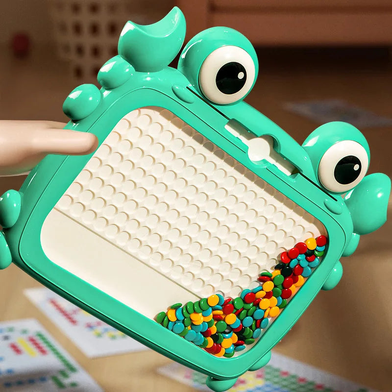Crabby Sketcher™ - Pioneering Learning - Magnetic tablet