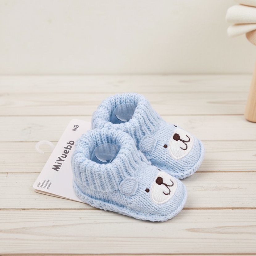 Mini Fashion – Knitted Baby Booties (3-6 months)