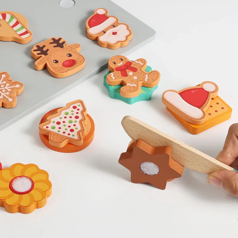 TinyKitchen – Creative & Playful – Wooden Cookie Sorting Game