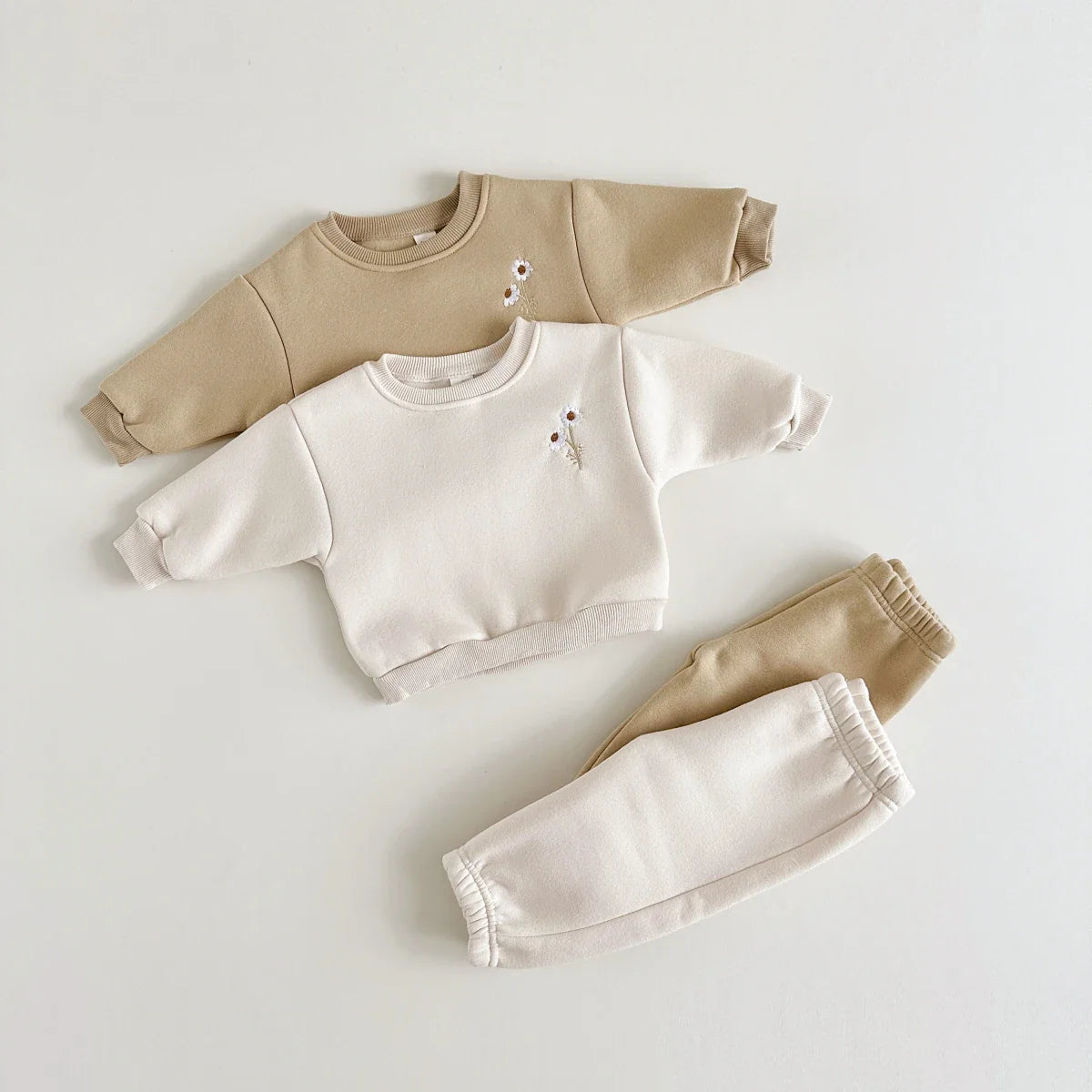 Mini Fashion™ - Warm & Comfortable - Tracksuit with Floral Embroidery