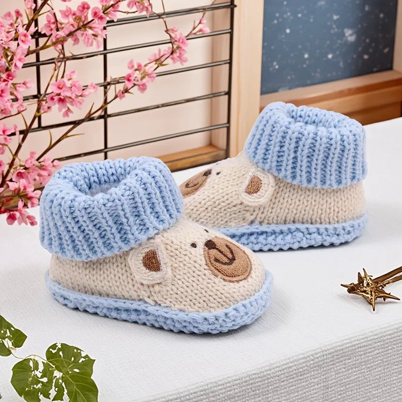 Mini Fashion – Knitted Baby Booties (3-6 months)