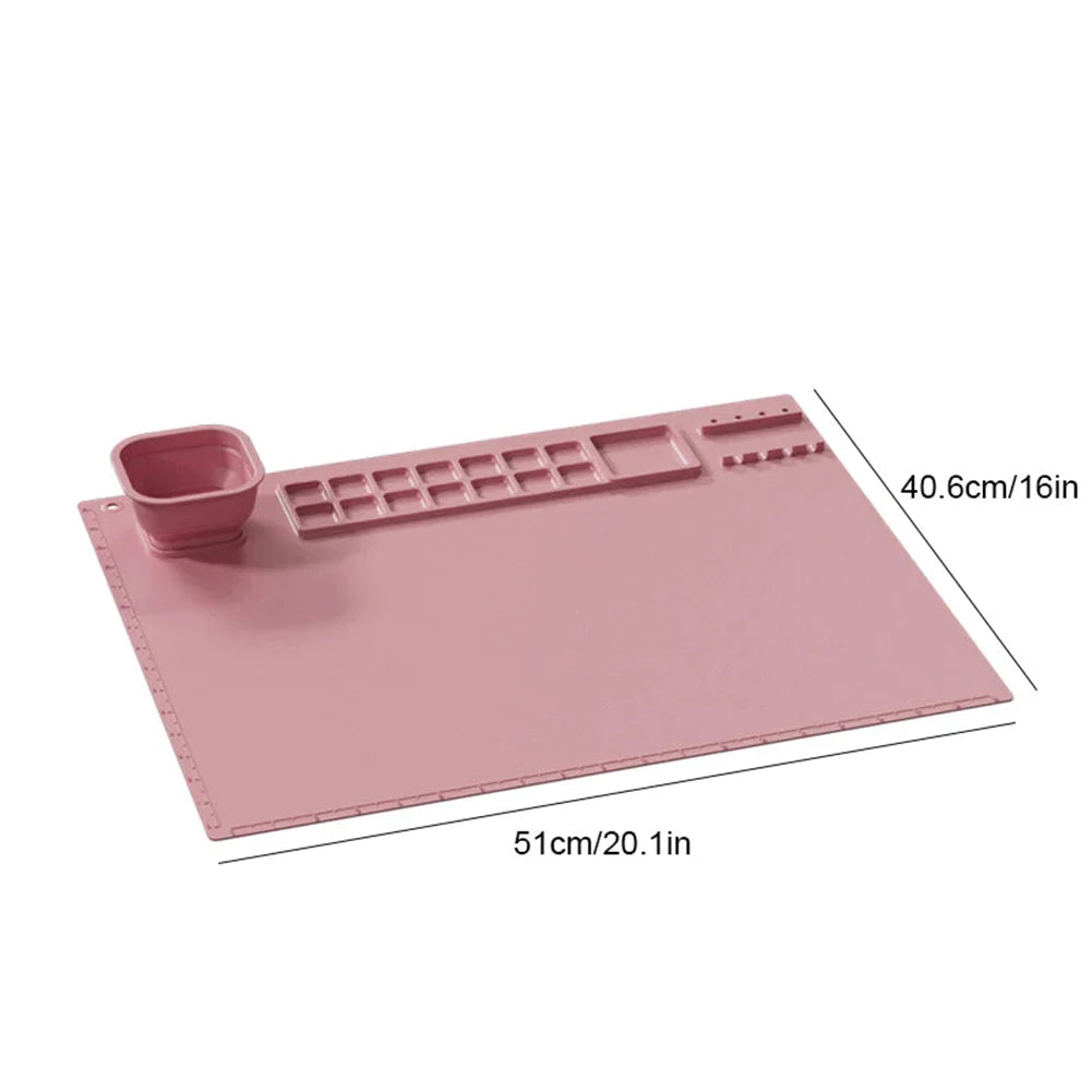 Canvas Mat™ - Cleaning is a breeze - Paint Placemet